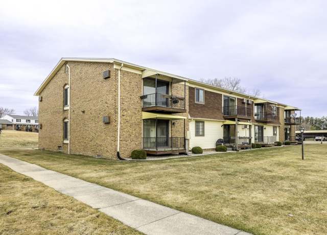 Property at 1900 River E6 Rd Unit E6, Marysville, MI 48040, 2 beds, 1.5 baths