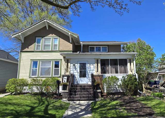 Property at 814 S Farragut St, Bay City, MI 48708, 4 beds, 2 baths