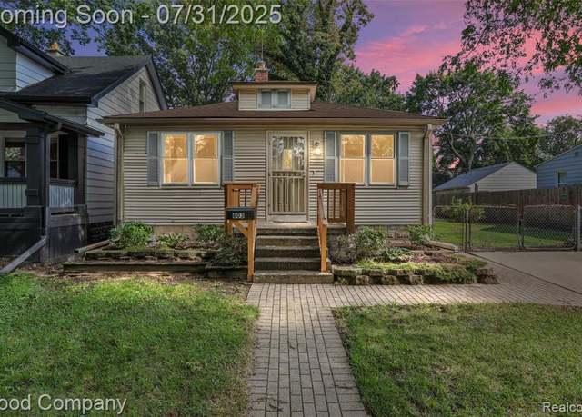 Property at 603 E Maxlow Ave, Hazel Park, MI 48030 3120, 2 beds, 1.5 baths