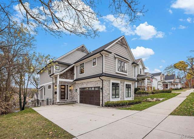 Property at 321 W 2nd St, Rochester, MI 48307 1903, 4 beds, 3 baths