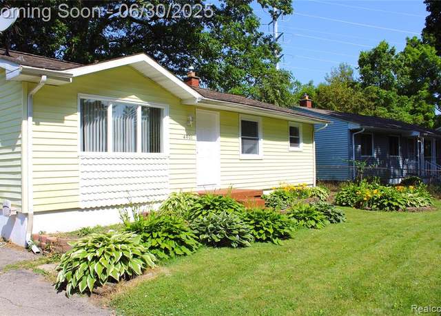 Property at 4901 Alpha Way, Flint, MI 48506 1882, 2 beds, 1.5 baths