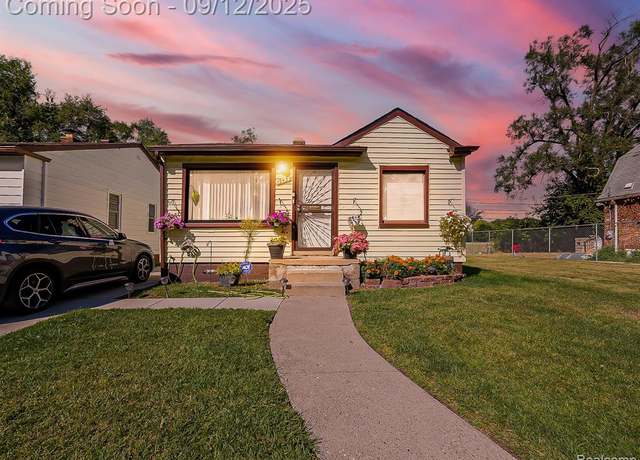 Property at 19433 Fenmore St, Detroit, MI 48235 2254, 3 beds, 1 bath