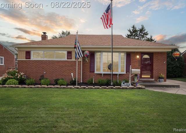 Property at 29047 W Chicago St, Livonia, MI 48150 3190, 3 beds, 1.5 baths