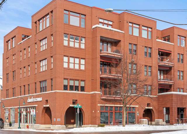 Property at 215 Washington St Unit 2F, Traverse City, MI 49684, 1 bed, 1 bath