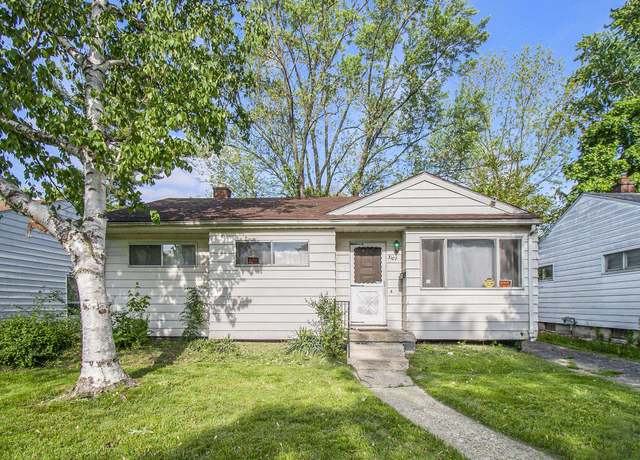 Property at 3107 Comanche Ave, Flint, MI 48507, 3 beds, 1 bath