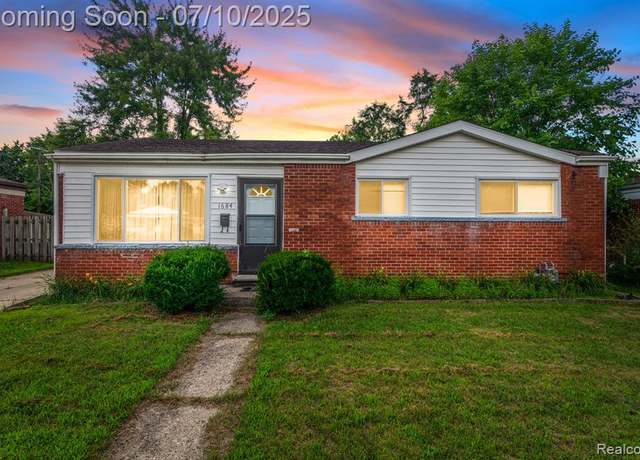 Property at 1684 Smith St, Ypsilanti, MI 48198 6755, 3 beds, 1.5 baths