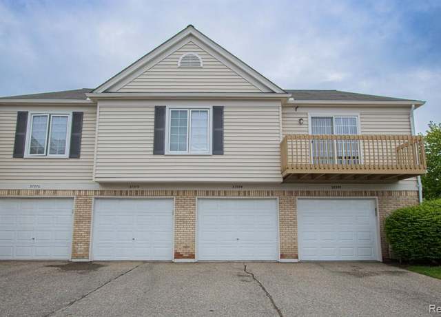 Property at 37374 STONEGATE Cir, Clinton Township, MI 48036 2981, 2 beds, 2.5 baths