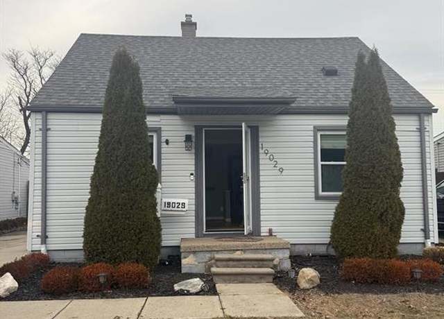 Property at 19029 VICTOR St, Roseville, MI 48066 2659, 3 beds, 1 bath