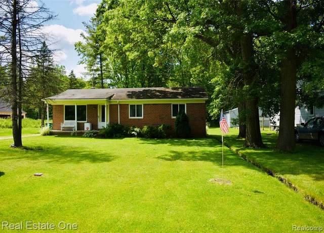 Property at 25541 King Rd, Romulus, MI 48174 9245, 3 beds, 1 bath
