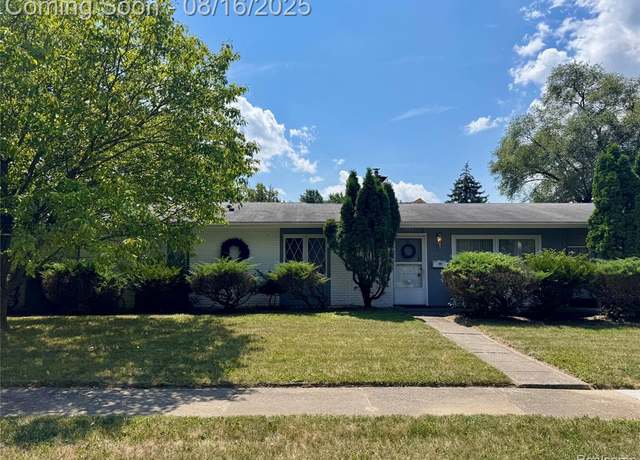 Property at 1933 Greenbriar Ln, Flint, MI 48507 2283, 3 beds, 1.5 baths
