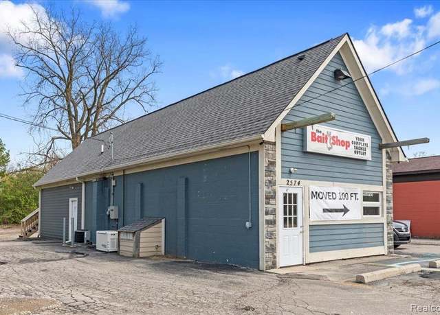 Property at 2574 AIRPORT Rd, Waterford, MI 48329 3300