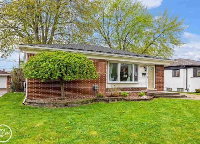 Property at 28817 Boston St, Saint Clair Shores, MI 48081, 3 beds, 2 baths