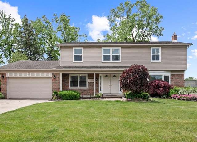 Property at 1916 Squirrel Valley Dr, Bloomfield Hills, MI 48304 1164, 4 beds, 2.5 baths