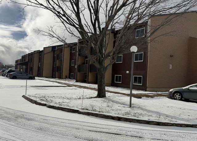 Property at 1950 Presque Isle Ave, Marquette, MI 49855, 52 baths