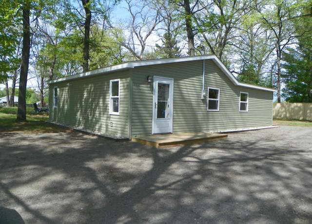 Property at 2830 CATHY St, Harrison, MI 48625, 3 beds, 1 bath