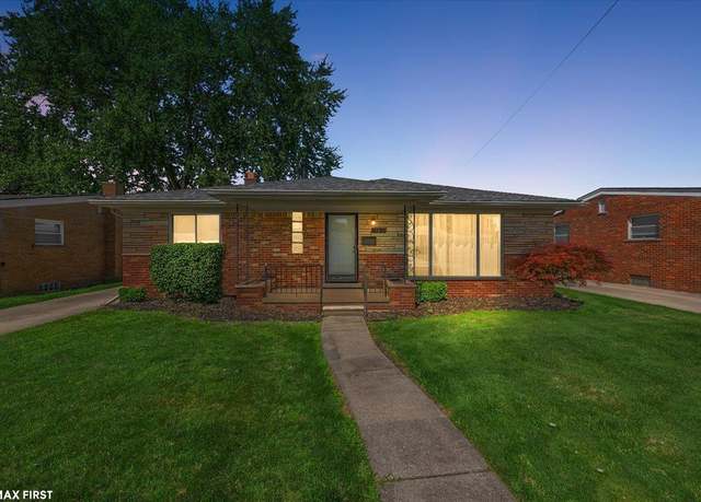 Property at 28631 Palm Beach Dr, Warren, MI 48093, 3 beds, 2.5 baths