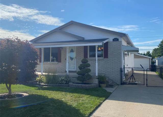 Property at 20214 Macel St, Roseville, MI 48066 1144, 3 beds, 1 bath