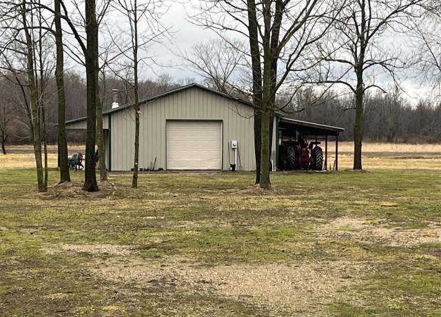 Property at 63464 60th St, Hartford, MI 49057