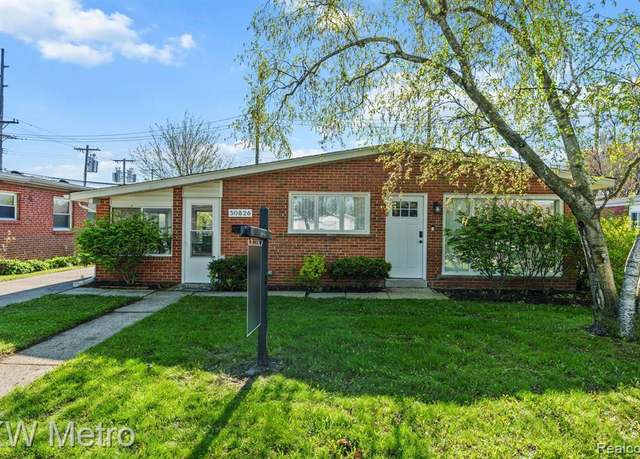 Property at 30826 LONGFELLOW Ave, Madison Heights, MI 48071 2085, 3 beds, 1 bath