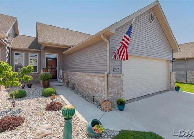 Property at 579 Ridge Ln, Tecumseh, MI 49286, 2 beds, 2.5 baths