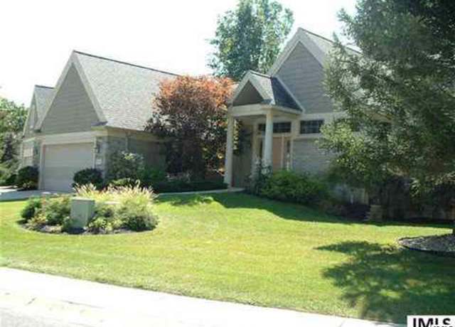Property at 2106 LAKE WOOD Dr, Jackson, MI 49203, 3 beds, 2.5 baths