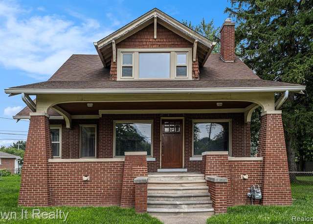 Property at 23694 Ann Arbor Trl, Dearborn Heights, MI 48127 1418, 4 beds, 3 baths