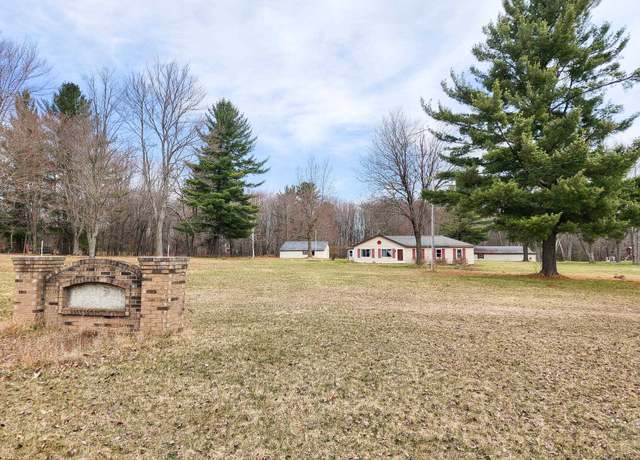 Property at Undisclosed address, Harrison, MI 48625, 4 beds, 2 baths