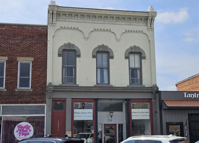 Property at 241 Hubbard St, Allegan, MI 49010