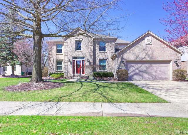 Property at 48089 Sonny Dr, Macomb, MI 48044 5604, 3 beds, 2.5 baths