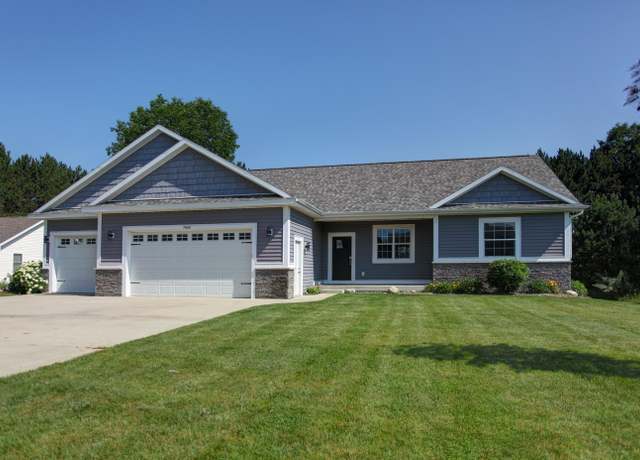 Property at 7450 Briar Ridge Dr Lot : 33, Traverse City, MI 49685, 4 beds, 3 baths