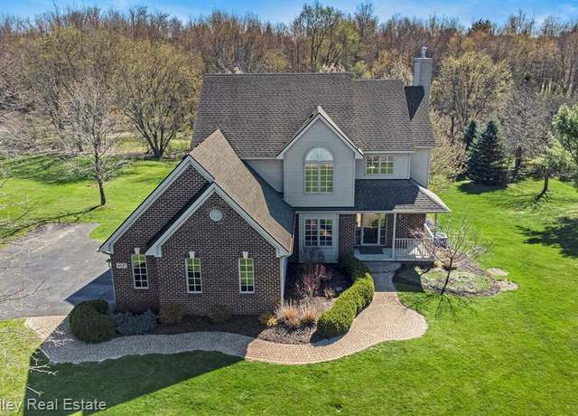 Property at 8537 SADDLEWOOD Dr, Brighton, MI 48116 5206, 4 beds, 3.5 baths