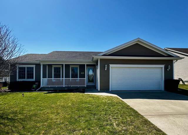 Property at 7886 Drakeshire Blvd, Almont, MI 48003, 3 beds, 2 baths