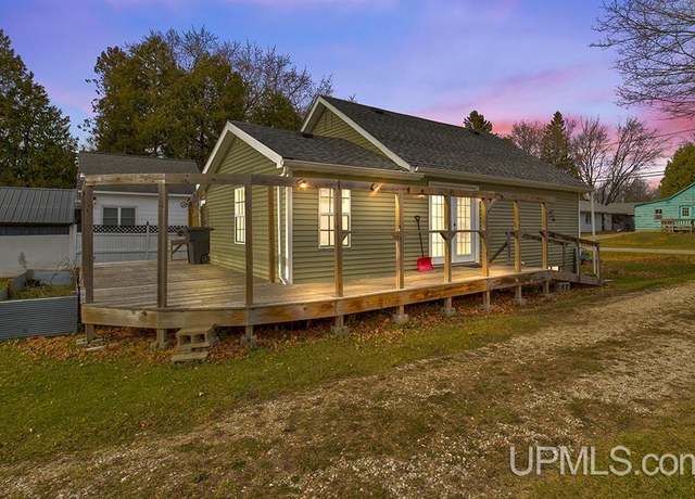 Property at W5479 W5479 4th St, Hermansville, MI 49847, 2 beds, 1 bath
