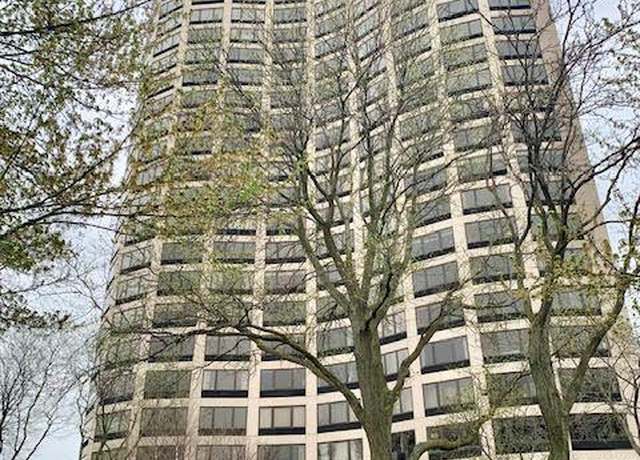 Property at 5000 TOWN Ctr #706, Southfield, MI 48075 1113, 1 bed, 1.5 baths