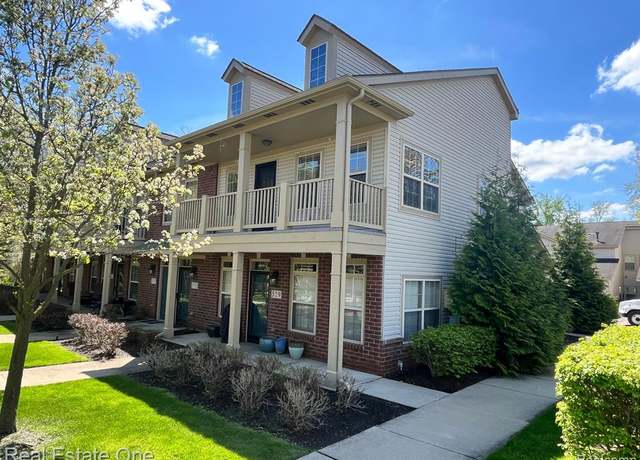 Property at 531 RED OAK Ct, Walled Lake, MI 48390 3554, 2 beds, 2 baths