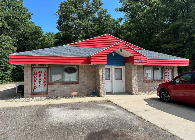 Property at 6908 E Apple Ave, Muskegon, MI 49442-4968