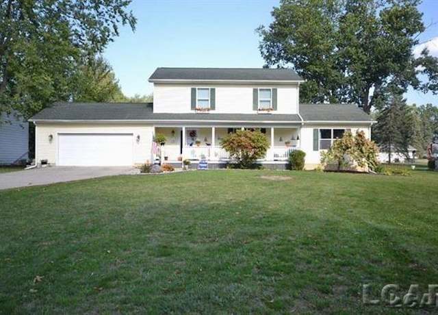 Property at 1254 E Oregon Rd, Adrian, MI 49221, 3 beds, 2.5 baths