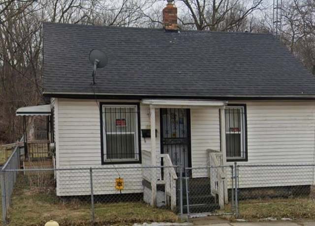 Property at 401 Monroe St, Flint, MI 48503, 3 beds, 1 bath