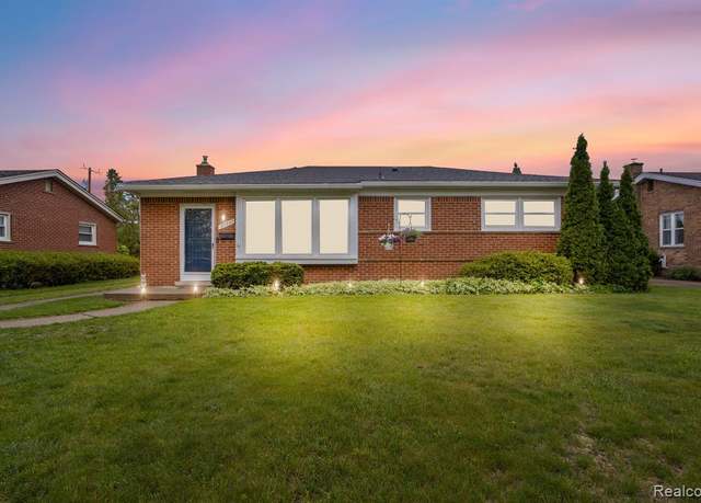 Property at 35447 W CHICAGO St, Livonia, MI 48150 2590, 3 beds, 1.5 baths