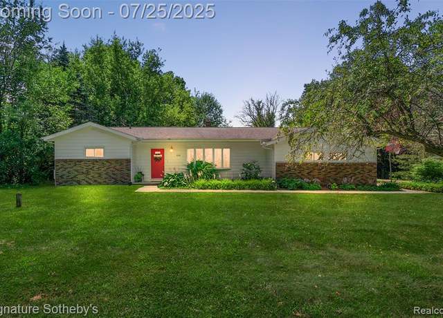 Property at 6694 Lierman Rd, Imlay City, MI 48444 8504, 3 beds, 2 baths