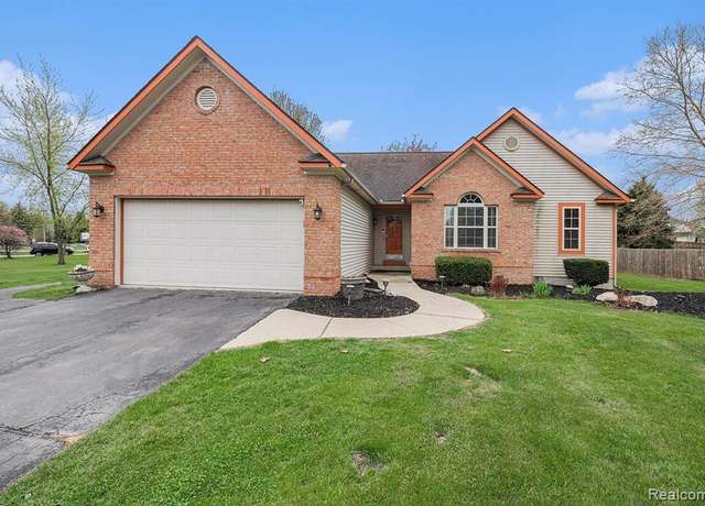 Property at 4251 E Rolston Rd, Linden, MI 48451 9444, 3 beds, 3 baths