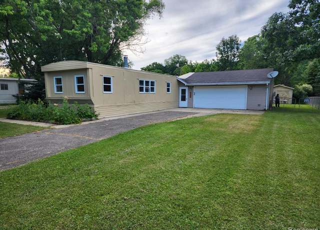 Property at 5791 MAUNEE Dr, Howell, MI 48843 9114, 3 beds, 1 bath
