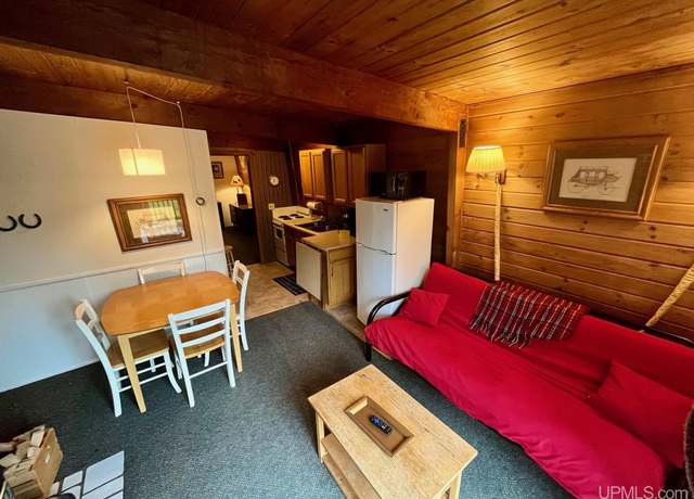 Property at E6280 Snowdrift St #4, Ironwood, MI 49938, 1 bed, 1 bath