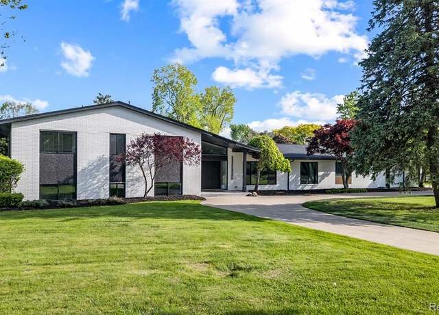Property at 21725 NORMANDALE St, Beverly Hills, MI 48025 4859, 5 beds, 5 baths