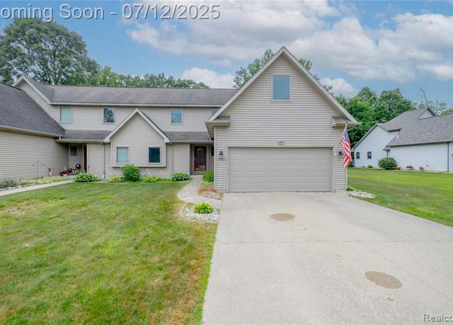 Property at 1435 Sunset Blvd, Flint, MI 48507 4062, 4 beds, 3 baths