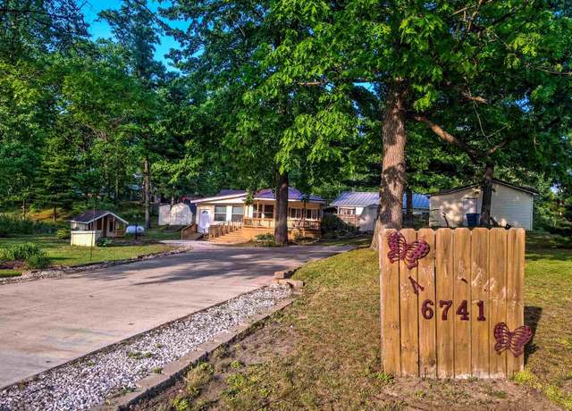 Property at 6741 Carpenter Rd, Harrison, MI 48625, 3 beds, 1 bath