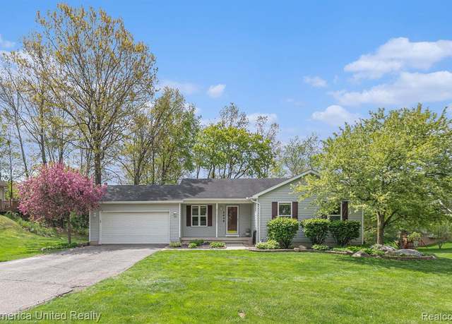 Property at 2438 MELVIN Dr, Howell, MI 48843 8422, 3 beds, 2.5 baths