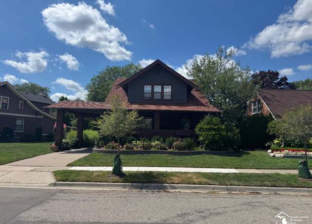 Property at 199 Arthur St, Plymouth, MI 48170, 4 beds, 2.5 baths