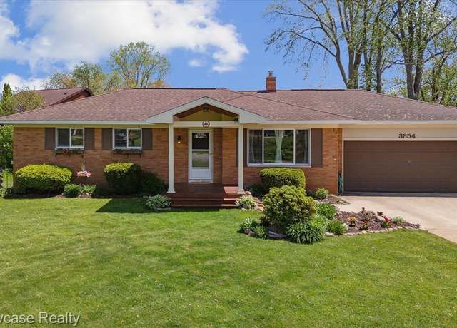 Property at 3854 LOCH Dr, Highland, MI 48357 2604, 3 beds, 2 baths