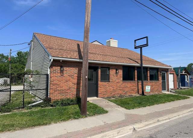 Property at 113 N MAIN St, Yale, MI 48097 2840